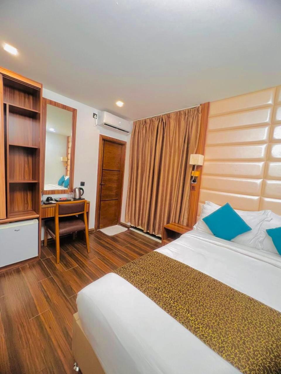 Hotel Dreams Grand à Hulhumalé Extérieur photo