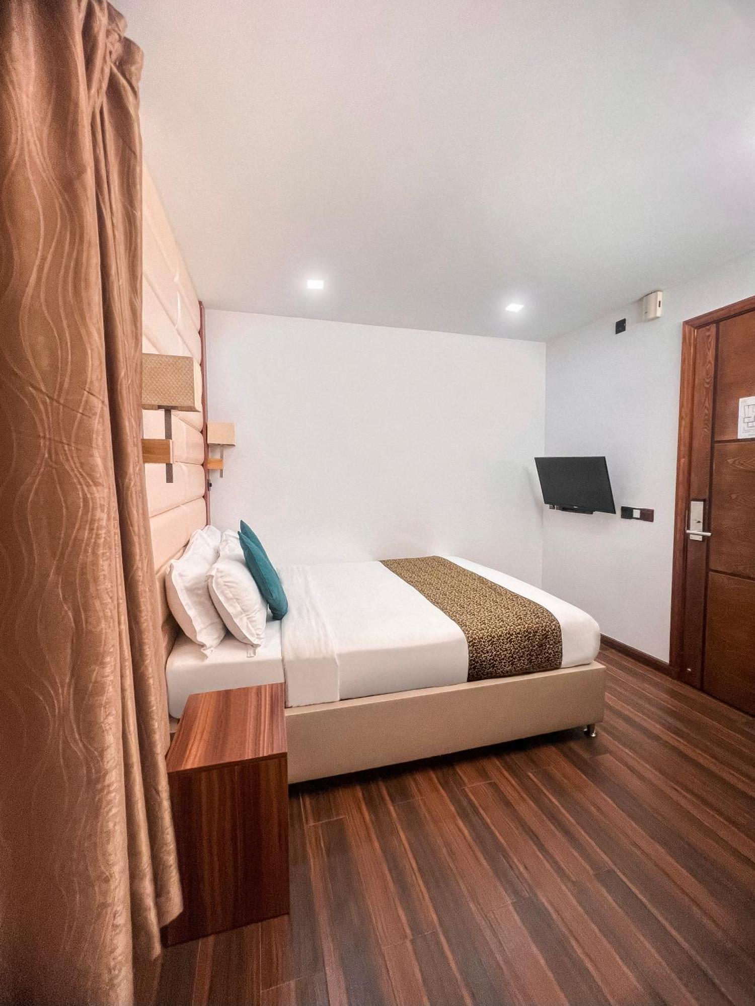 Hotel Dreams Grand à Hulhumalé Extérieur photo